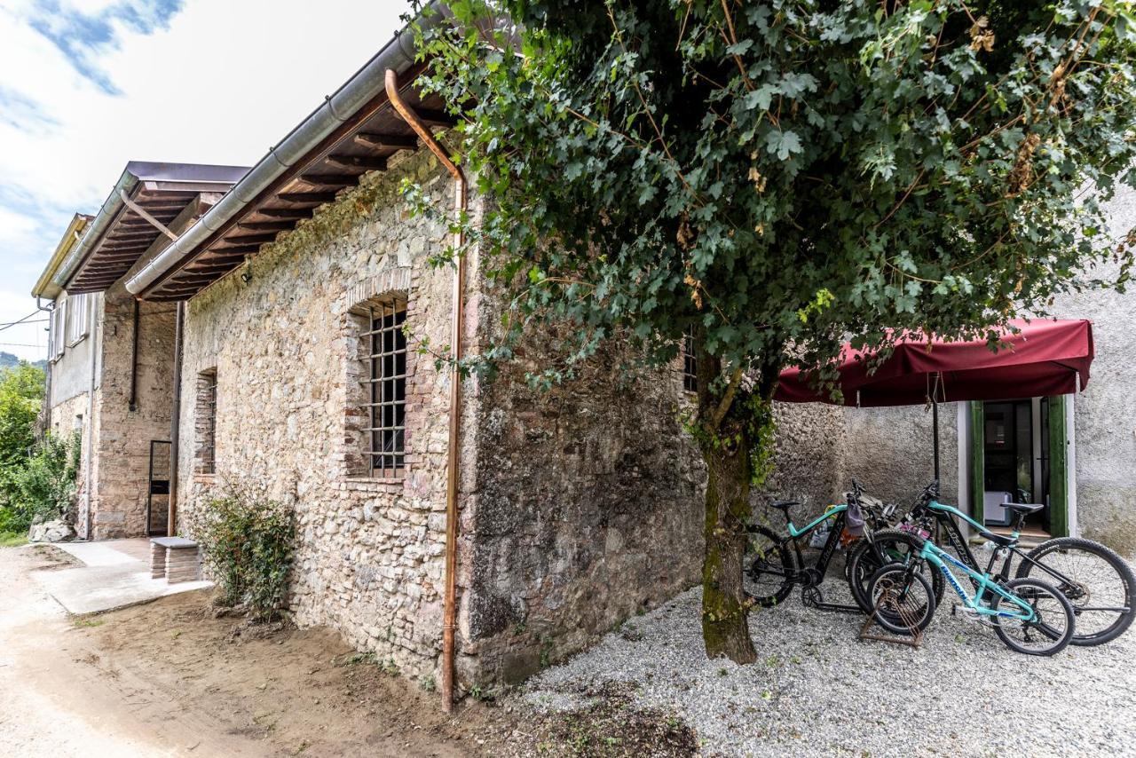 카마이오레 Frantoio Del Moscatello B&B 외부 사진